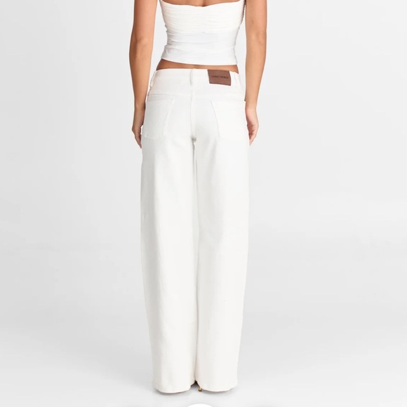 High-Rise Wide Leg Jeans — White - Picture 2 of 3